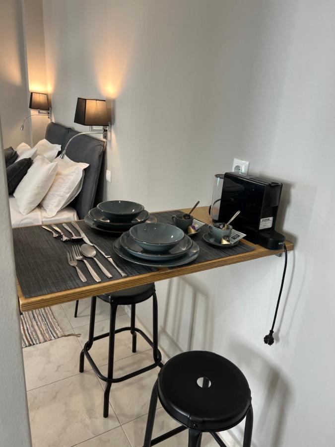 Living Near Acropolis By Sylvia Staikou At Nikis Str Apartment Athens Luaran gambar